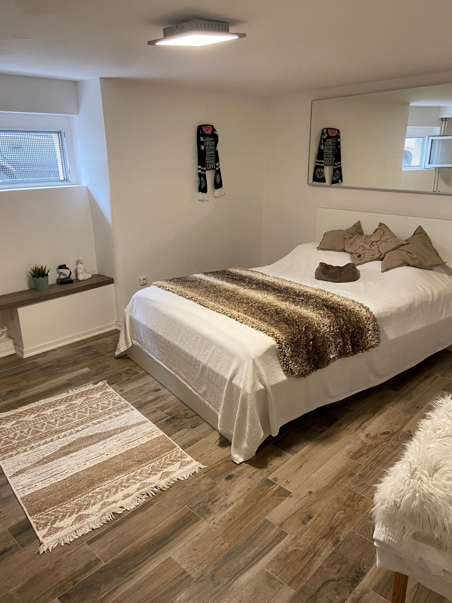 Schlafzimmer KG