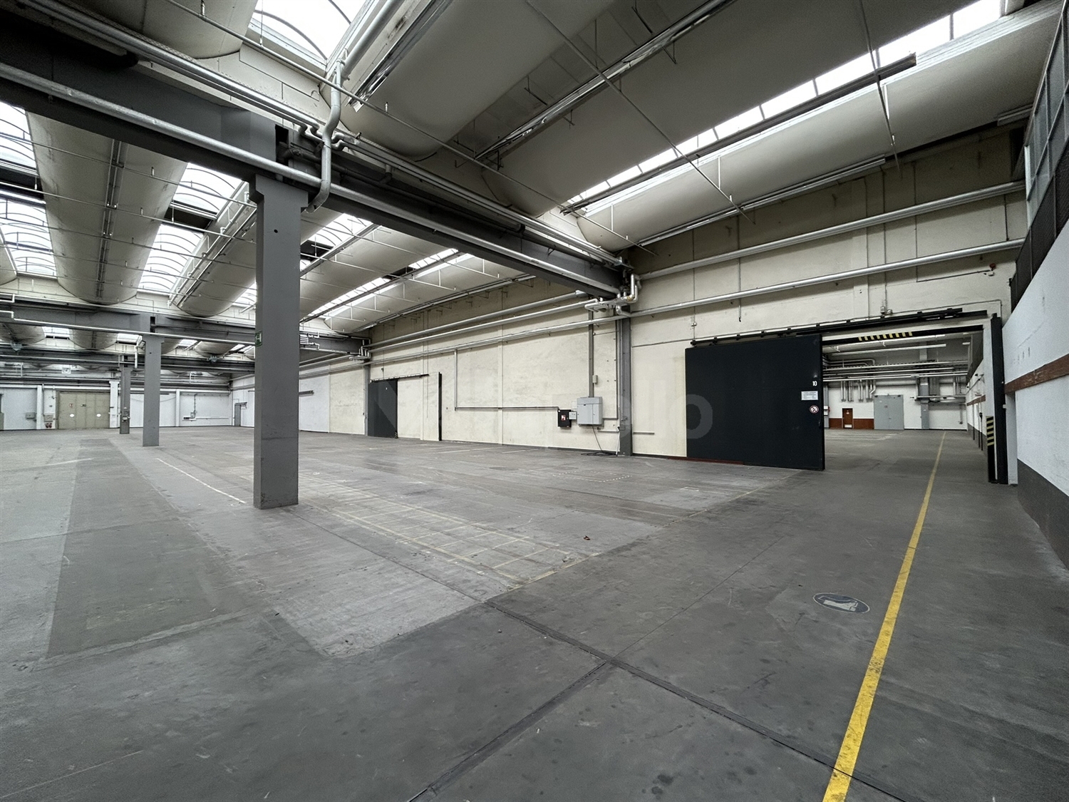 Halle 2 (2)