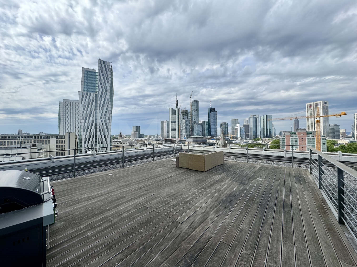 Dachterrasse 11.OG