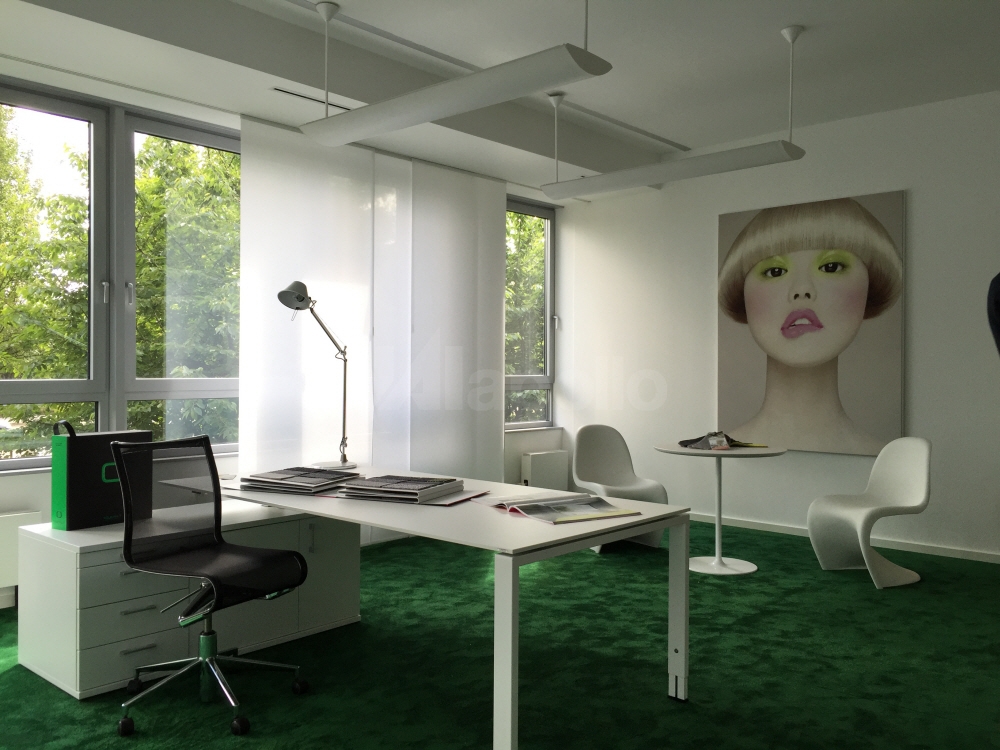 Büro 1