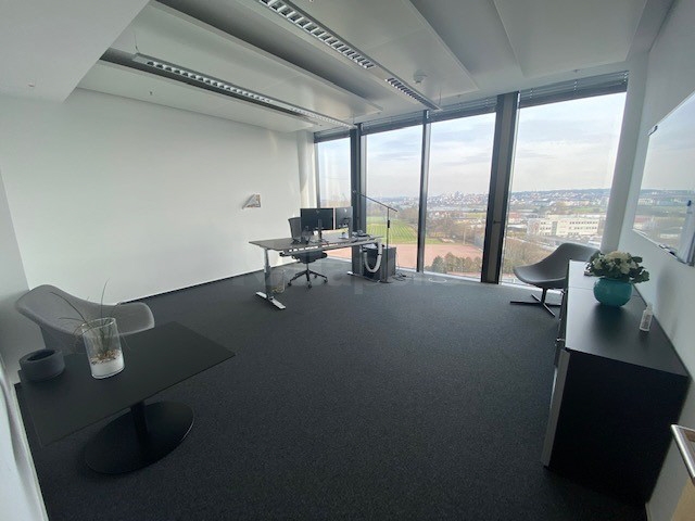 8. OG_Innenansicht Büro1