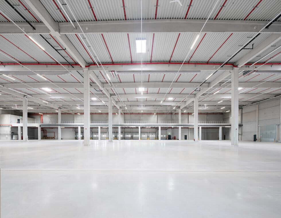 Halle innen 3