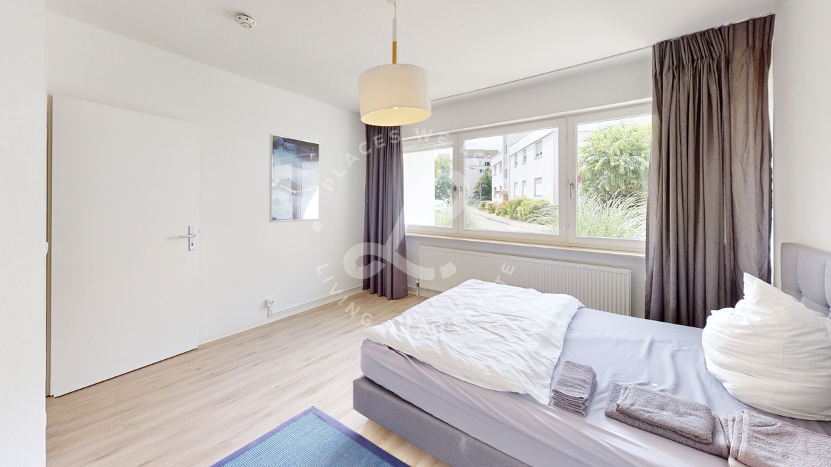 Bedroom (13)